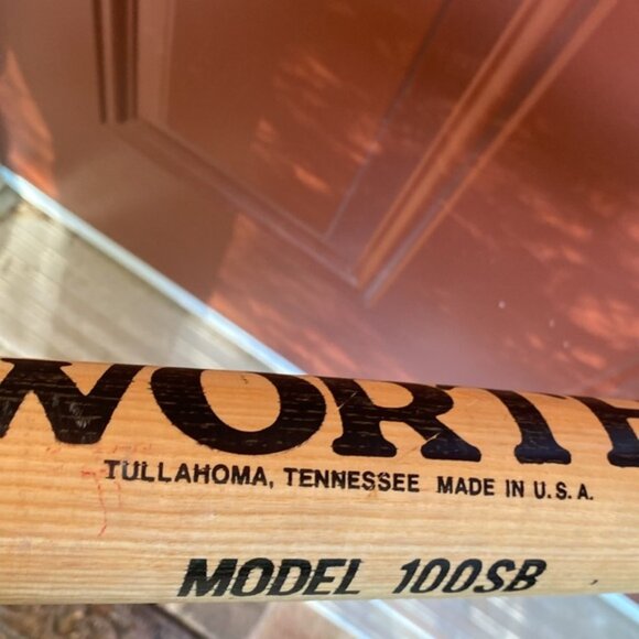 Worth 34 inch Powerstroke Official Softball Bat Wooden Model 100SB USA - Picture 8 of 9